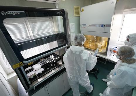 Laboratorul PCR de la Spitalul Municipal, sursa foto: Primăria Oradea