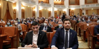 Partidul lui George Simion și Claudiu Târziu va fi scos greu din Parlament. Dar cei doi au dosare penale pentru acțiuni extremiste. (Foto: Inquam Photos / George Călin)