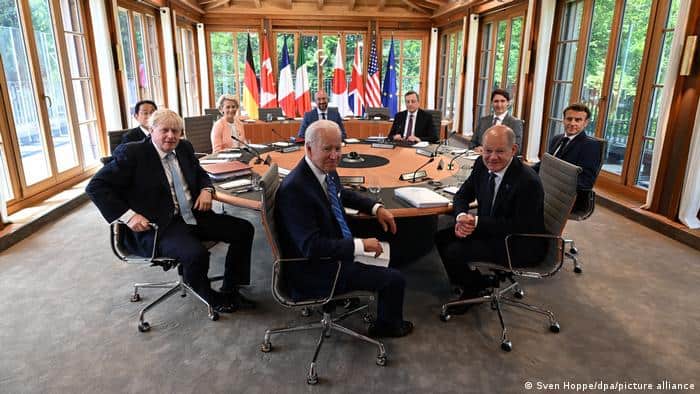 Prima întrevedere la Summit-ul G7 2022 - Castelul Elmau Sursă Foto: DW