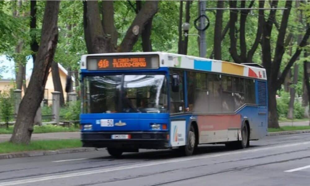 Autobuz Sursă foto ziarudeiasi.ro