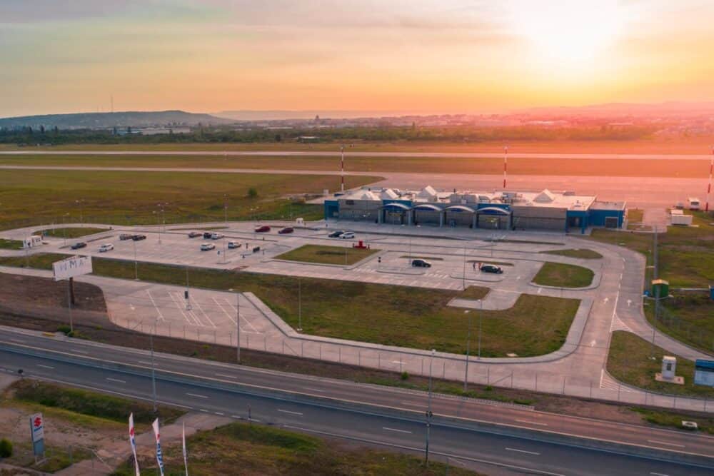 Aeroportul Oradea, modernizat cu 132 de milioane de lei din fonduri europene