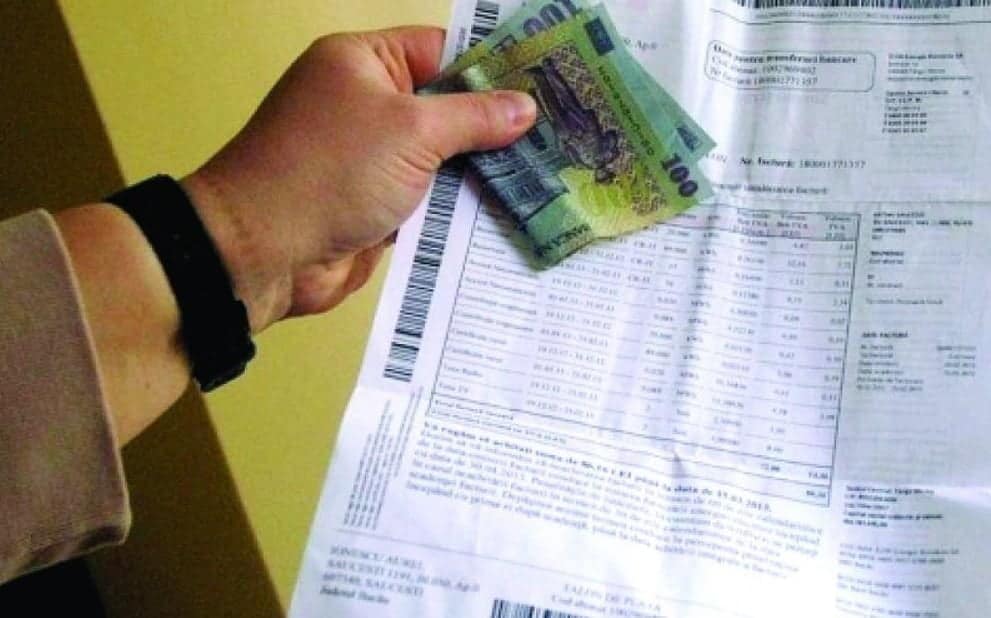 Zeci de parohii au primit, în avans, facturi pentru perioada 1 – 31 decembrie 2022 cu consum estimat 0, dar valori de peste 10.000 de lei.