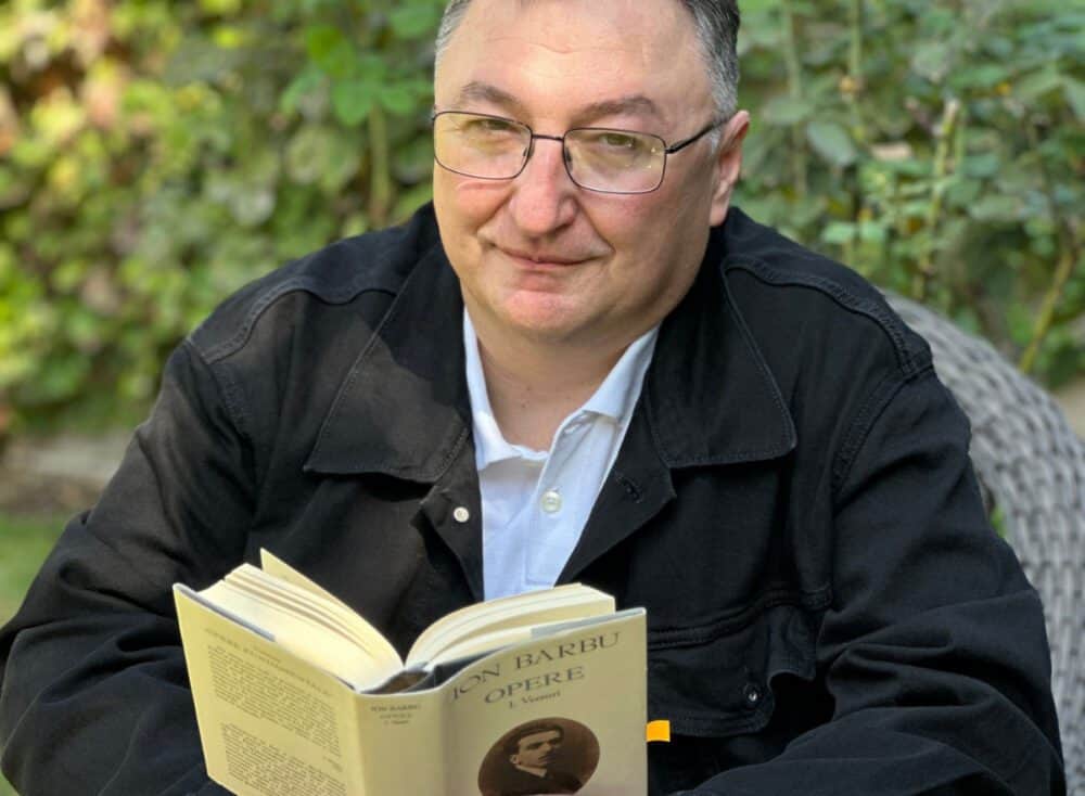 Bogdan Suceavă, profesor și scriitor român