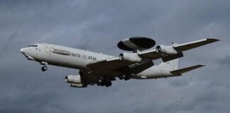 Prima aeronavă NATO de supraveghere AWACS a ajuns la baza de la Otopeni