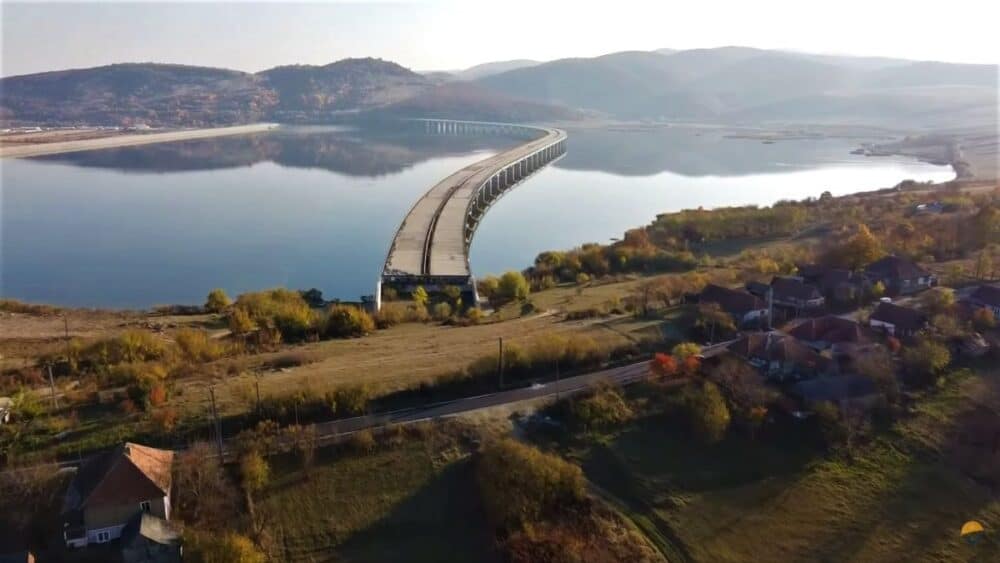 Autostrada Transilvania. De ce s-a construit doar un sfert din ea în două decenii