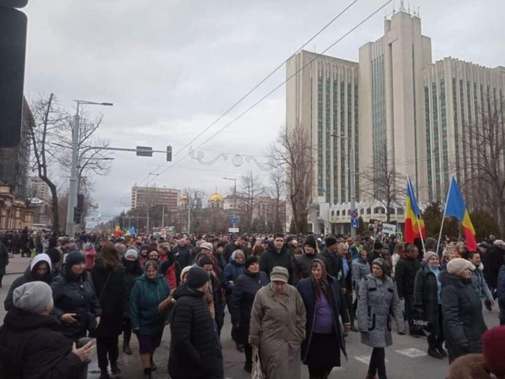 VIDEO Protest antiguvernamental organizat de partidul prorus Șor, la Chișinău