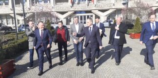 Primarul liberal al Ploiestiului l-a flancat pe Marcel Ciolacu, liderul PSD, la vizita acestuia în municipiul reședință de județ.