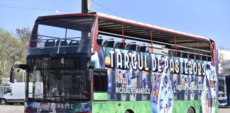 Autobuz supraetajat pentru turiști, în perioada Târgului de Paști din Craiova