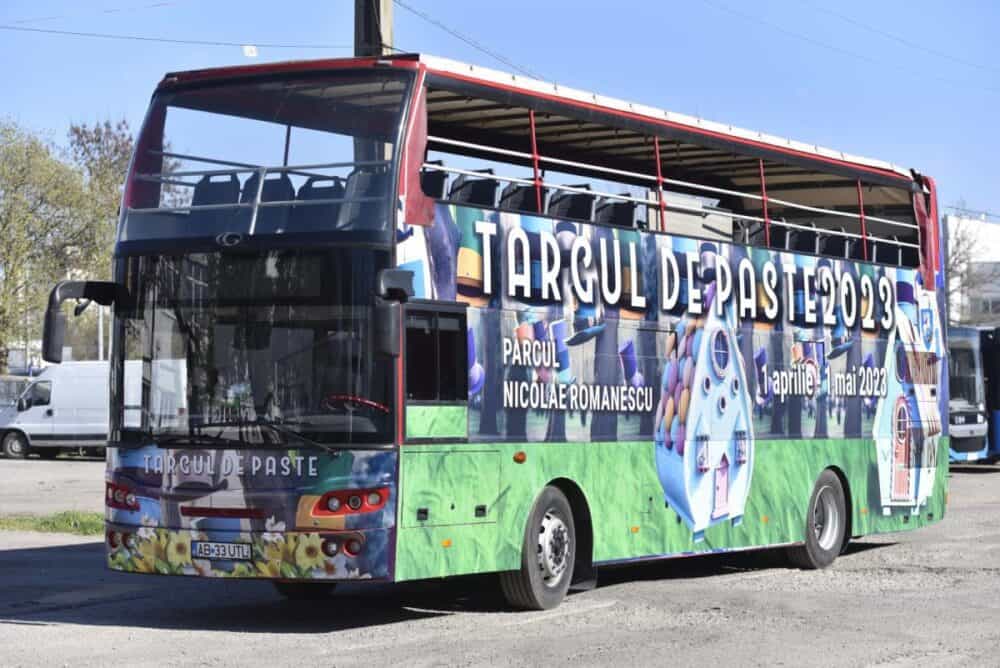 Autobuz supraetajat pentru turiști, în perioada Târgului de Paști din Craiova