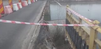 Trafic restricţionat între Olt şi Vâlcea. Un pod peste Olt a cedat