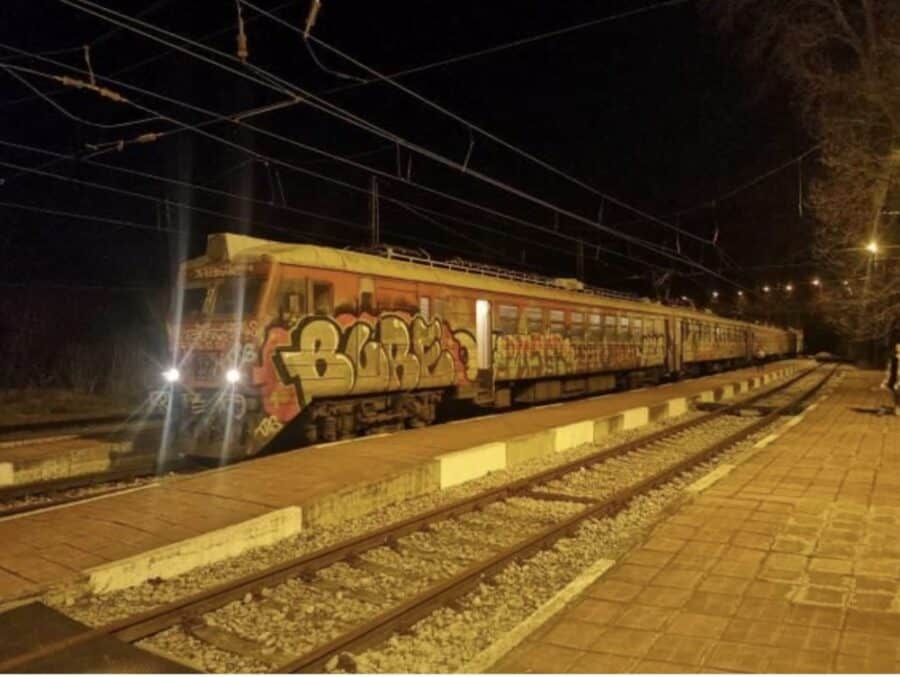 Unul dintre trenurile cu care am călătorit în Bulgaria. Rețeaua feroviară de stat este, de asemenea, una dintre victimele perioadei de tranziție. Foto de Małgorzata Kulbaczewska-Figat 
