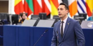 Europarlamentarul USR Vlad Gheorghe cere Guvernului să arate ce a făcut cu banii europeni pentru refugiații ucraineni