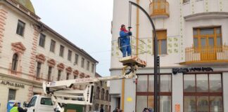 Primăria Oradea reabilitează iluminatul public în mai multe cartiere din oraș. Cât vor costa lucrările