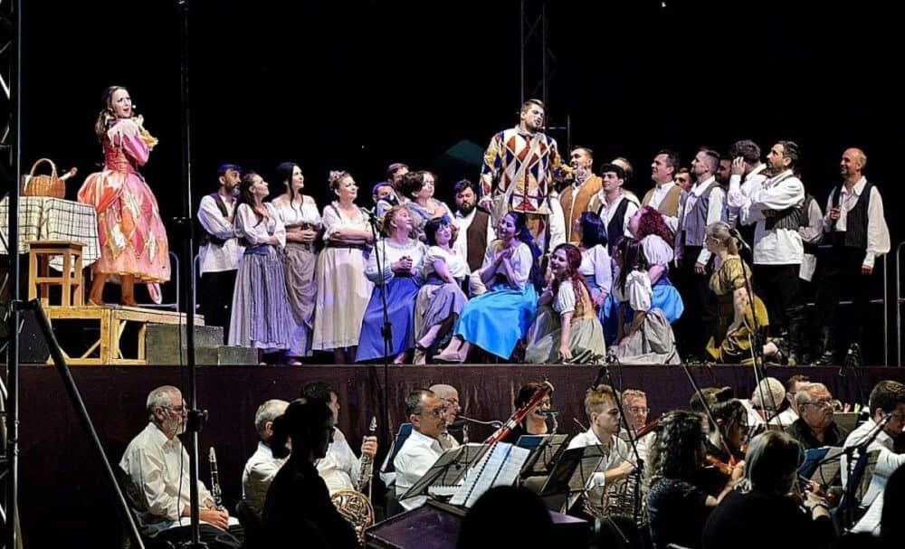 Festivalul Opera Nights 2023. Spectacole de operă și muzică clasică în cinci localități din județul Hunedoara