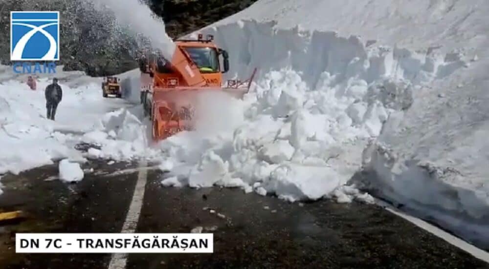 Deszăpezire Transfăgărășan Sursă foto Facebook CNAIR