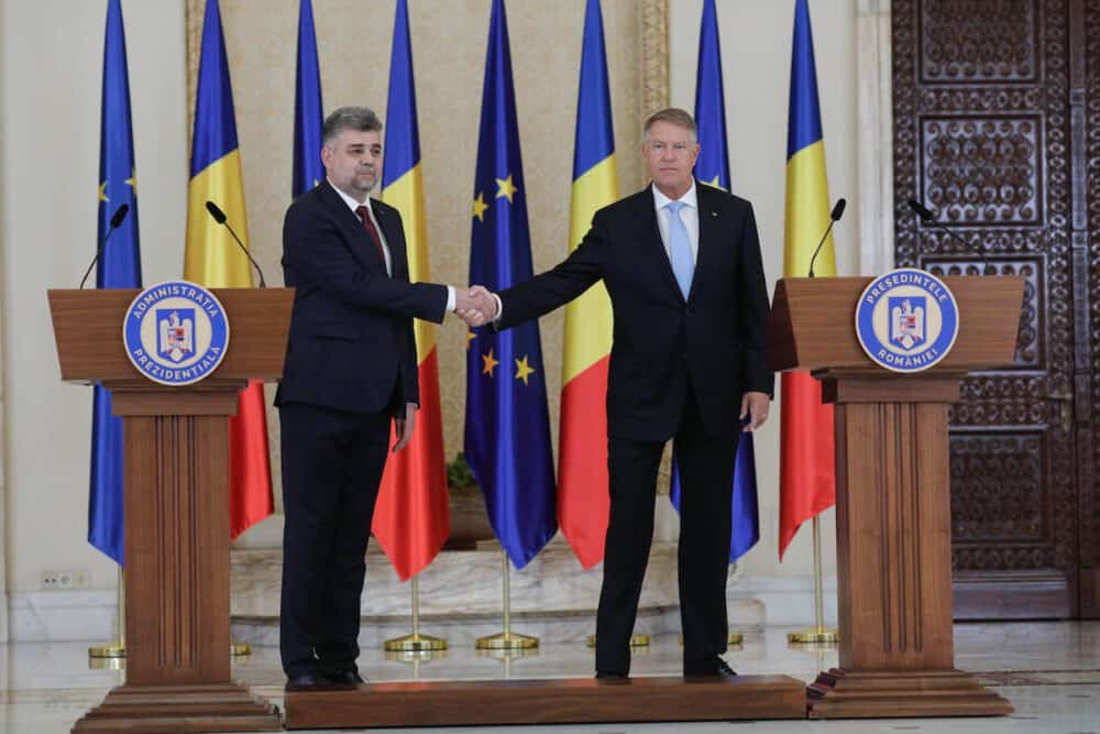 Klaus Iohannis, presedintele Romaniei, prezinta prim-ministrul desemnat la Palatul Cotroceni din Bucuresti, 13 iunie 2023. Inquam Photos / George Calin