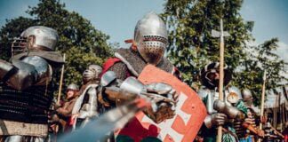 Campionatul mondial de turnir cu lance solidă, în premieră europeană, la Festivalul Medieval de la Oradea