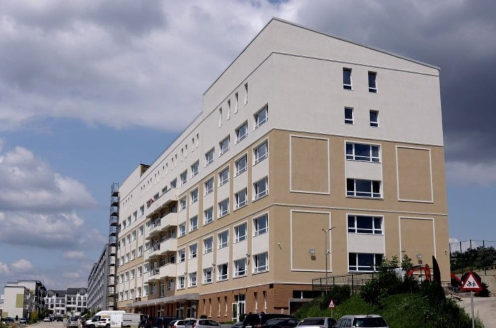 Cel mai mare liceu privat din regiunea Moldovei, Paradis International College, se pregăteşte să-şi deschidă porţile în această toamnă