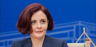 Fosta consilieră a fostului premier Ciucă, Mădălina Turza, demisă în urma scandalului azilelor groazei, acuză impocrizia unora dintre românii care s-au declarat revoltați de dezvăluiri.