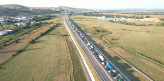 Autostrada A10 Sebeș Turda - coadă mașini Sursă foto captură video Youtube