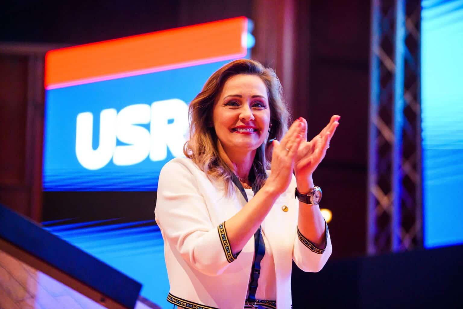 Elena Lasconi deschide lista de candidați USR pentru alegerile europarlamentare