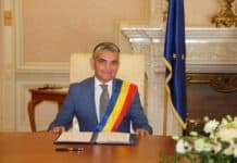 Primarul din Sinaia și-a extins benzinăria, fără autorizație, către calea ferată