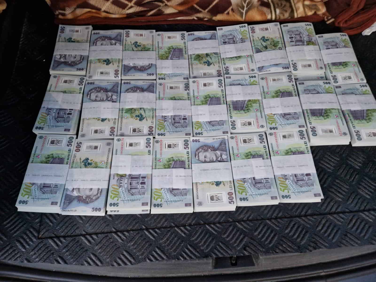 Președintele CJ Vaslui a fost prins în flagrant. Banii marcați, găsiți în portbagajul său.