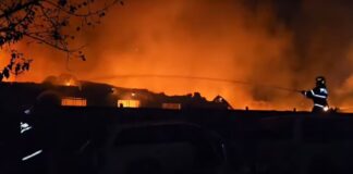 Incendiu de proporţii în Slatina