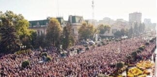 Totul despre pelerinajul Sfintei Parascheva. De sâmbătă, 7 octombrie, începe oficial pelerinajul la moaştele Sfintei Parascheva din Iaşi. Sursă foto ziaruldeiasi.ro