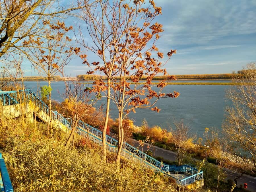 Parcări subterane pe Faleza Dunării