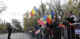 Ziua Naţională a României / Parada militară de 1 Decembrie, la Arcul de Triumf