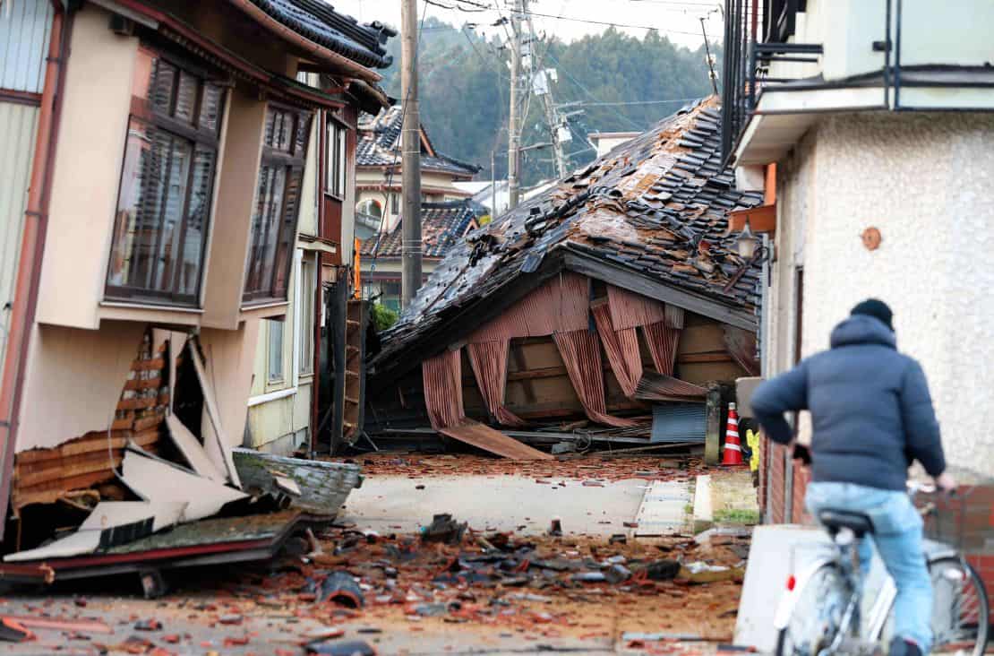 48 de persoane au murit în urma cutremurului din Japonia