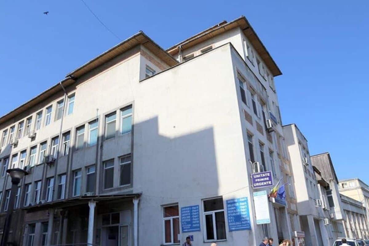 Infiltrații cu apă în săli de operație ale Spitalului Județean din Târgu Jiu | Oltenia Live