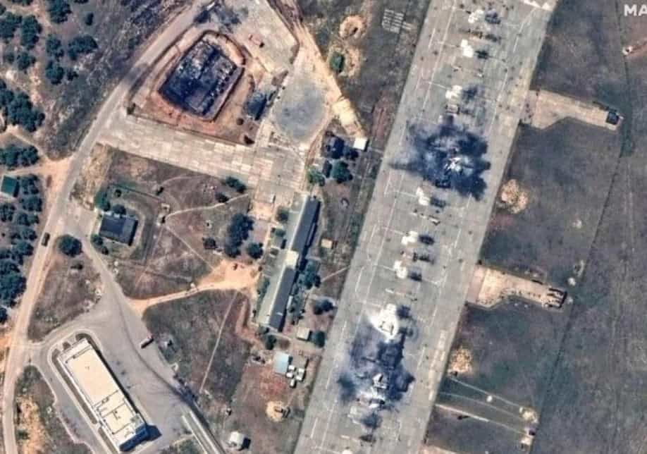 Urmările atacului asupra aerodromului Belbek din Crimeea. Imagini din satelit arată cum arată locația lovită cu rachete ATACMS.