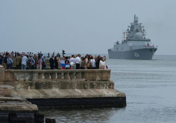 Corespondentul CNN în Cuba, Patrick Oppmann, la bordul navei ruse Amiral Gorskov, aflată în Cuba