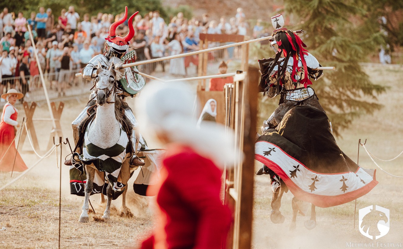 Festivalul Medieval Oradea revine în acest an. Noua ediție a evenimentului va avea loc în perioada 5-7 iulie.