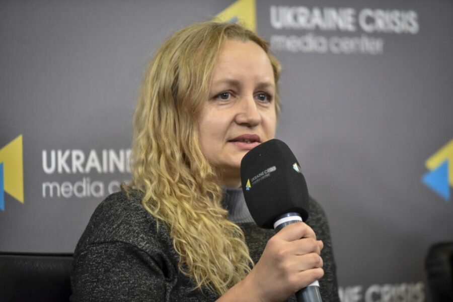 Co-fondatoarea grupului de mediu ucrainean, Doctor în Științe Biologice, Institutul de Botanică numit după Kholodny ANȘ (Academia Națională de Științe din Ucraina), Anna Kuzemko. Fotografie a centrului de presă UMCC