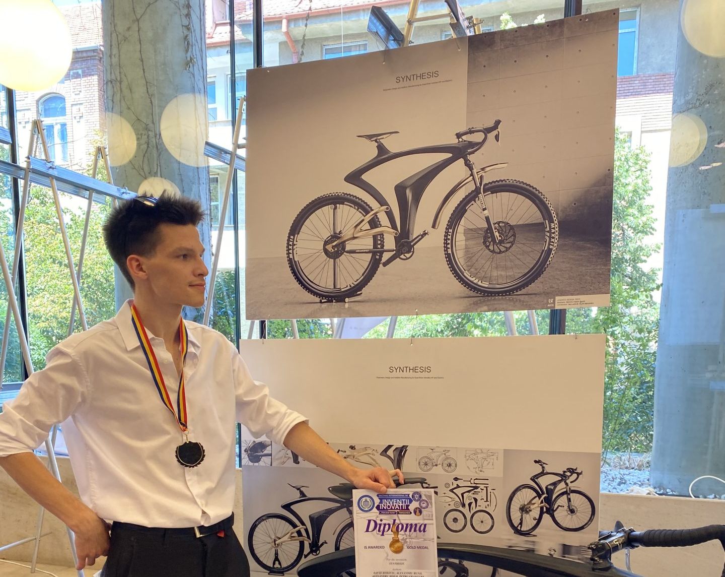 SYNTHESIS, bicicleta hibrid creație a studentului David Borovic