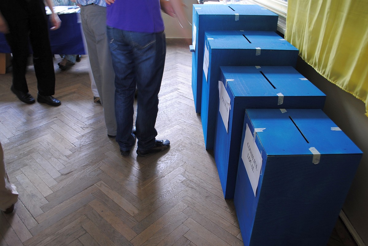 Egalitate de voturi pentru funcția de primar. Într-o comună din Mureș se vor organiza din nou alegeri