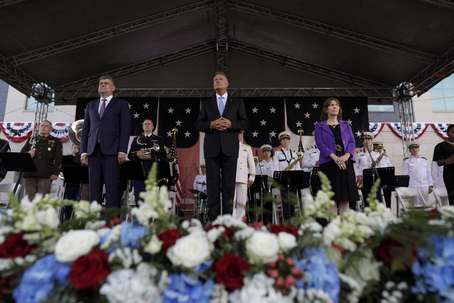 Ziua Independenței, sărbătorită la Ambasada SUA din București. Mesajul lui Klaus Iohannis. Președintele României a transmis felicitări poporului american, printr-un mesaj postat pe platfoma sa de X.