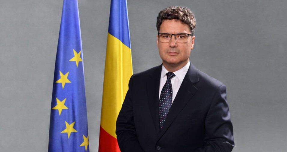 Rectorul SNSPA a semnat dispoziția de desfacere a contractului individual de muncă al lui Alfred Bulai, cu efect imediat.