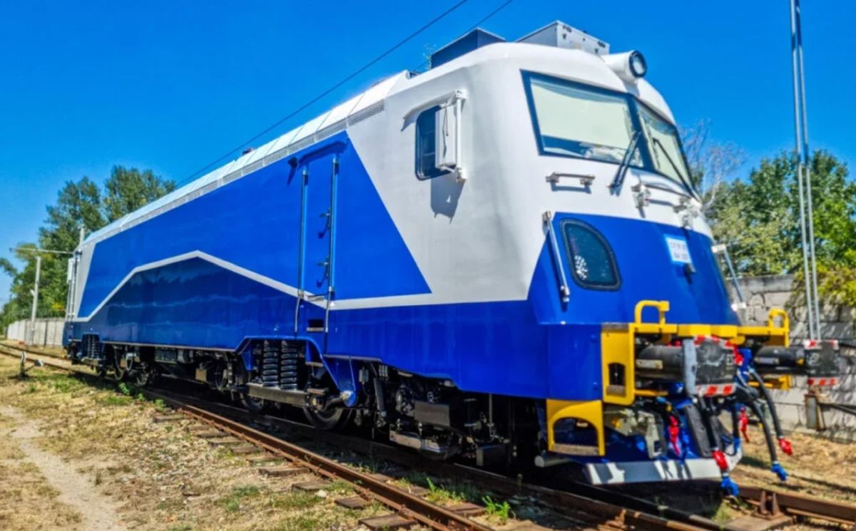 Imagini cu vechile locomotive CFR, “modernizate” de Softronic Craiova cu bani prin PNRR | Aktual24