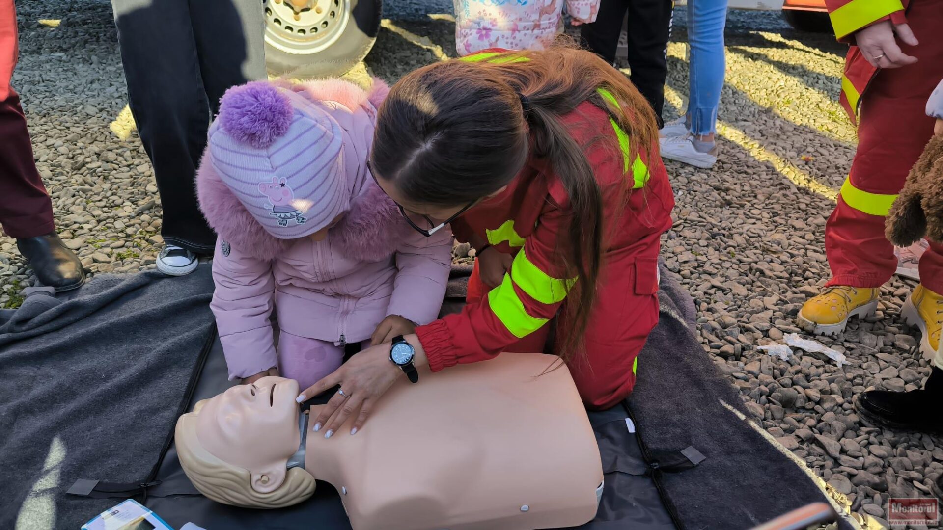 Peste patru sute de elevi de la Școala Cristești au participat la acțiunea „Învăț să cresc în siguranță” | Monitorul de Botoșani