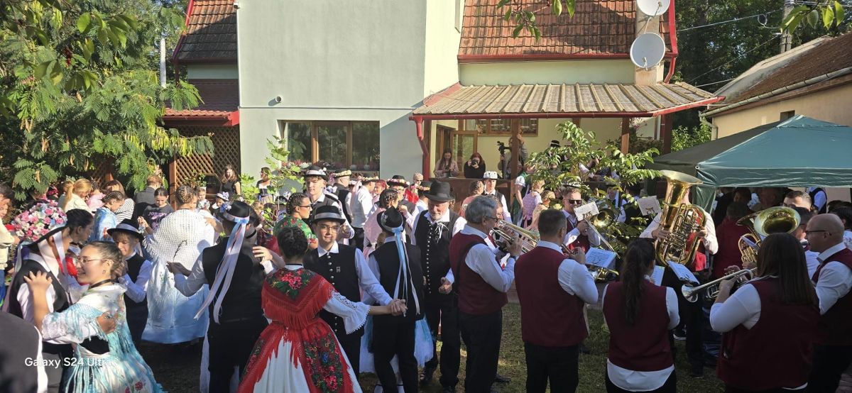 German Fest. Portul popular, muzica şi gastronomia, tradiţii prezentate la Zilele Culturale ale Germanilor din Banat