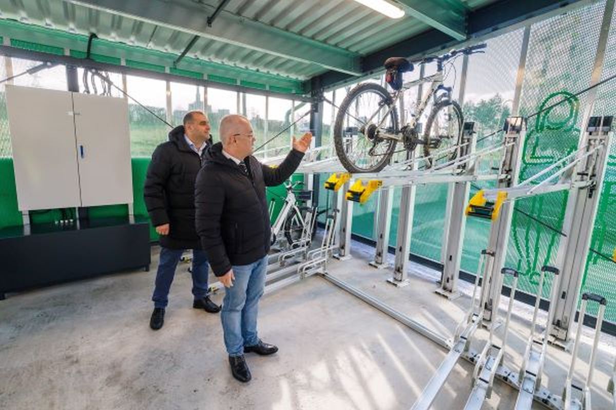 Cluj-Napoca, pe primul loc în România la parcări inteligente și pentru biciclişti | Monitorul de Cluj