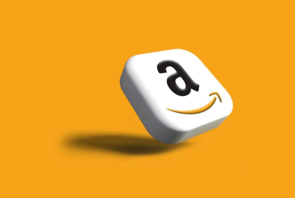 Amazon își închide o parte a operațiunilor din România. Sute de oameni disponibilizați | Aktual24