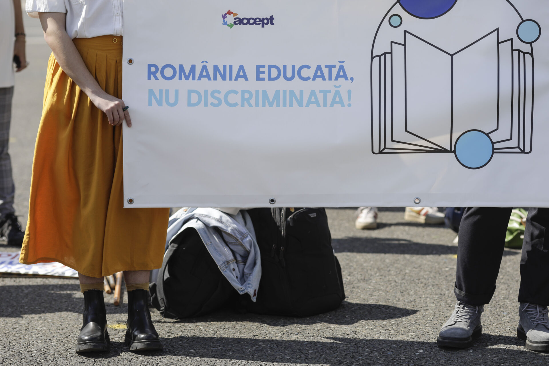 Încă un preț al campaniilor electorale: comunitatea LGBT, țap ispășitor pentru problemele României | Panorama.ro