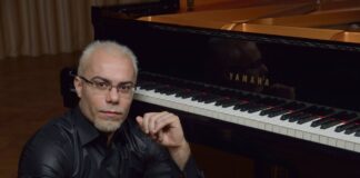 Concert de Crăciun susţinut la Oradea de Thurzo Zoltan, pianistul cu patru recorduri Guinness