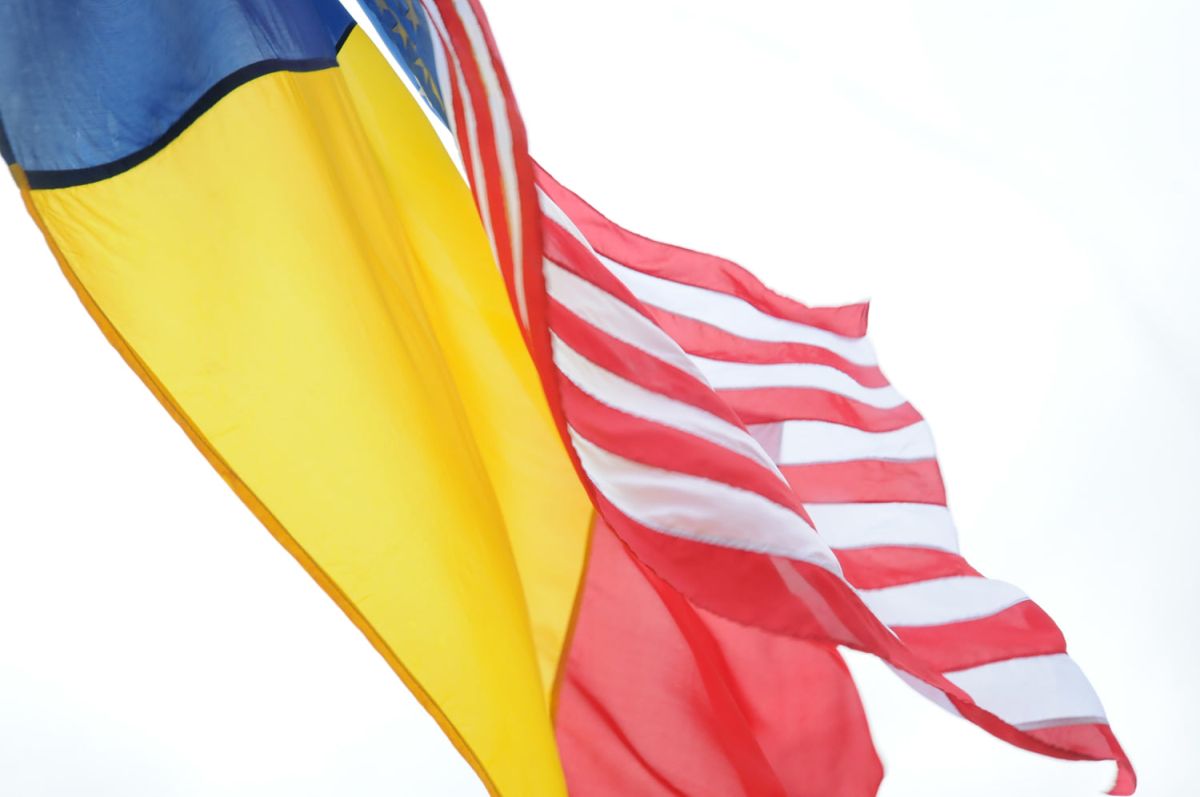 American Romanian Business Roundtable, platformă de elită pentru consolidarea relațiilor româno-americane, lansată de Dr. Nawaf Salameh și generalul James L. Jones