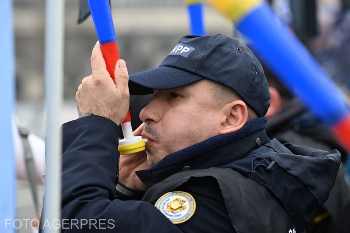 Protest al polițiștilor din Constanța împotriva „Ordonanței trenuleț”